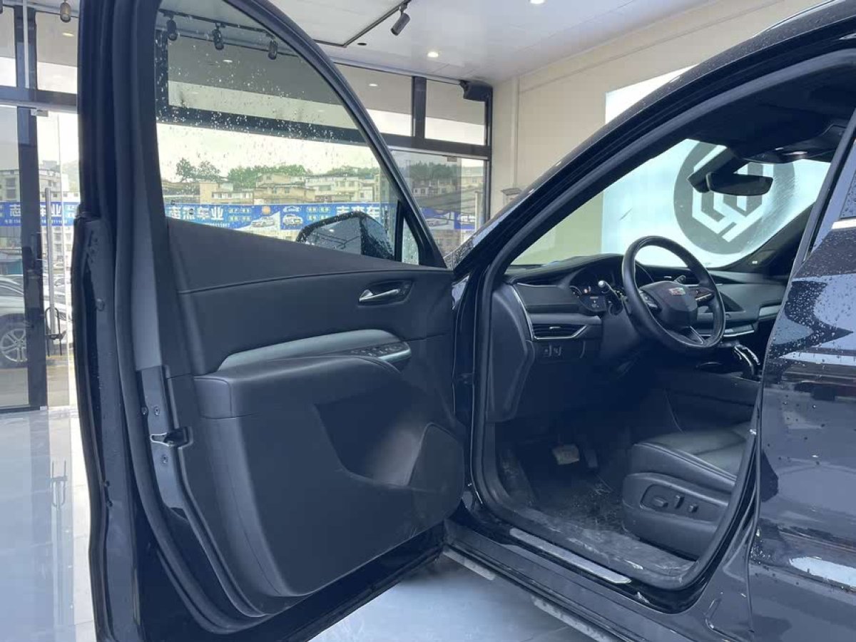 凱迪拉克 XT4  2020款 改款 28T 兩驅(qū)領(lǐng)先型圖片
