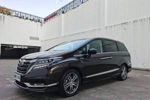 艾力绅 本田 2.0L 混动至尊版