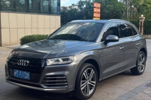 奧迪Q5L 奧迪 改款 40 TFSI 榮享時(shí)尚型