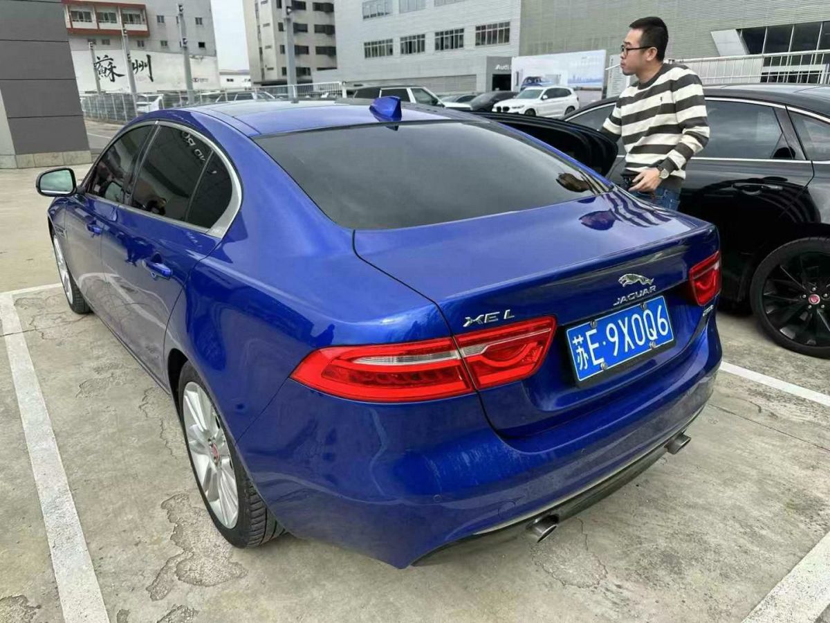 捷豹 XE  2019款 2.0T 300PS 四驅(qū)Landmark Edition圖片