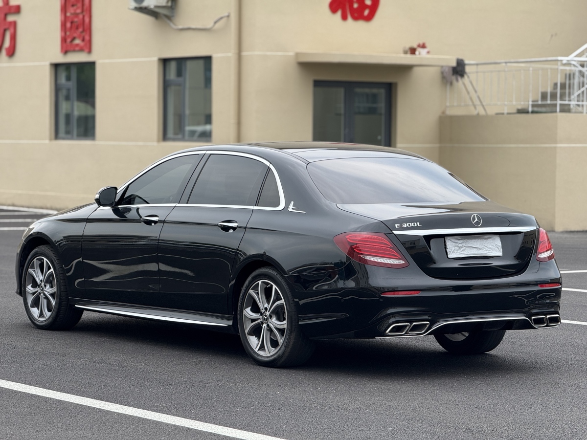 奔馳 奔馳E級(jí)  2020款 改款 E 300 L 時(shí)尚型圖片