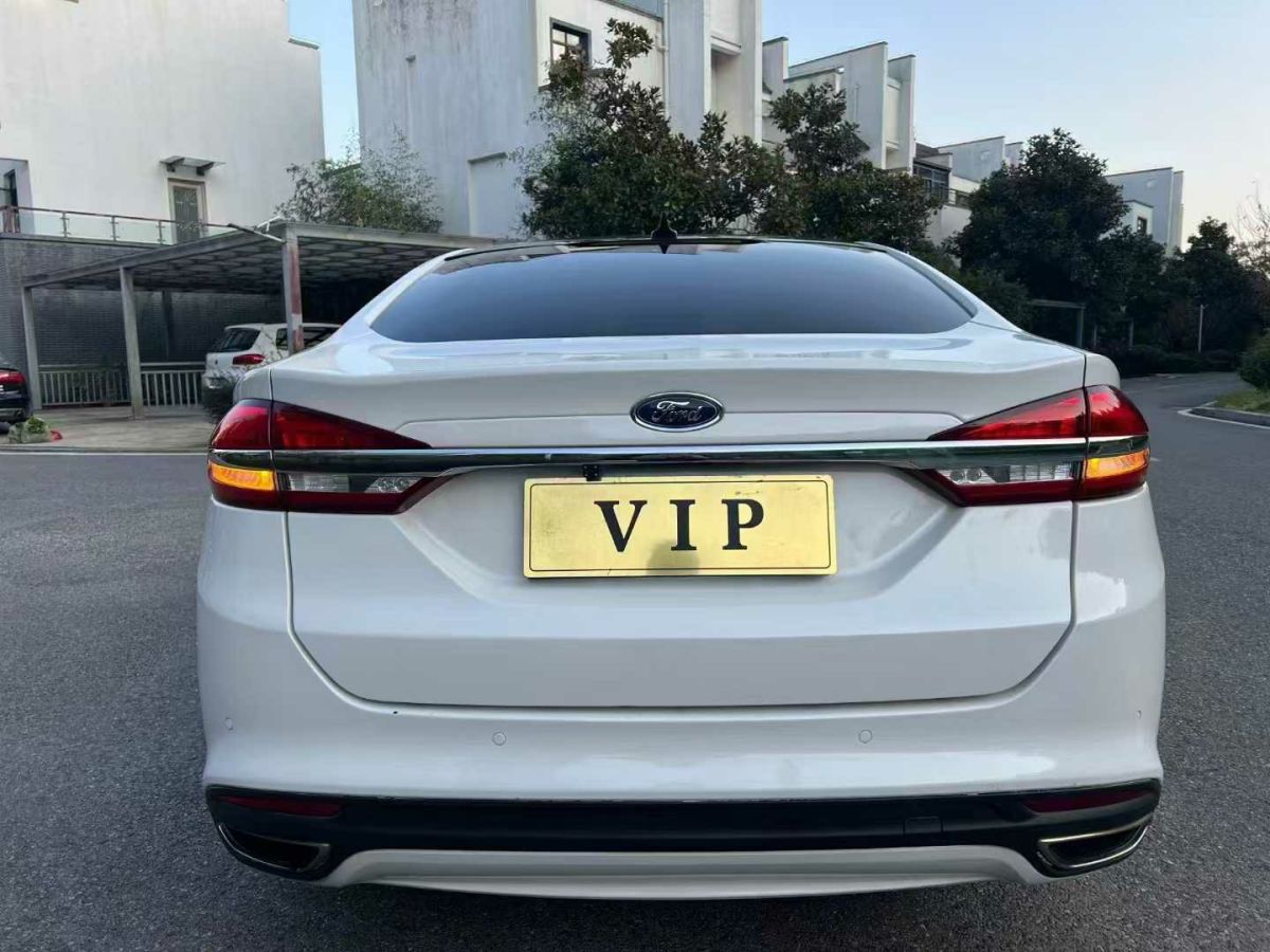 福特 蒙迪歐  2018款  EcoBoost 180 智控豪華型 國(guó)VI圖片