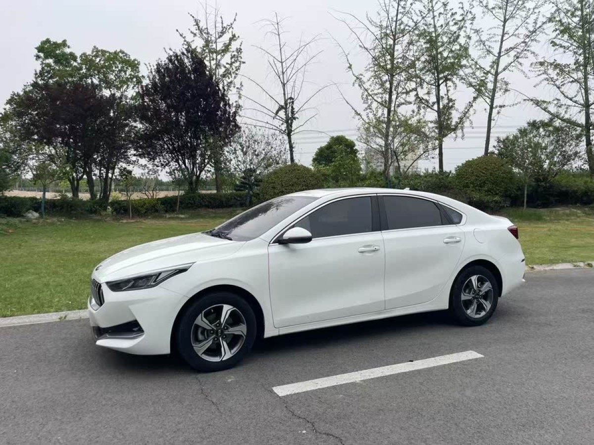 起亞 K3  2019款  1.5L CVT智享互聯(lián)版圖片