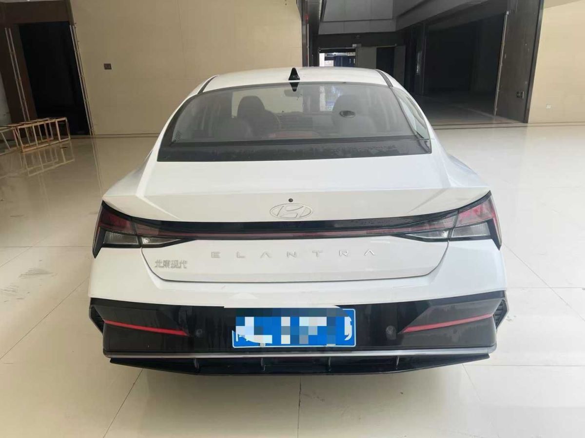 現(xiàn)代 伊蘭特  2023款 1.5L CVT GLS領(lǐng)先版圖片