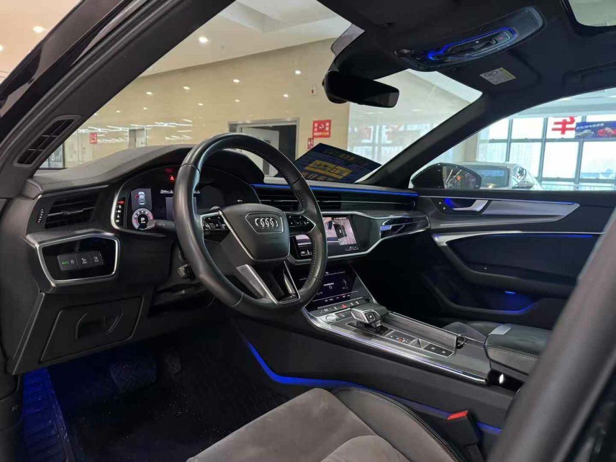 奧迪 奧迪A6L  2019款 40 TFSI 豪華動(dòng)感型圖片