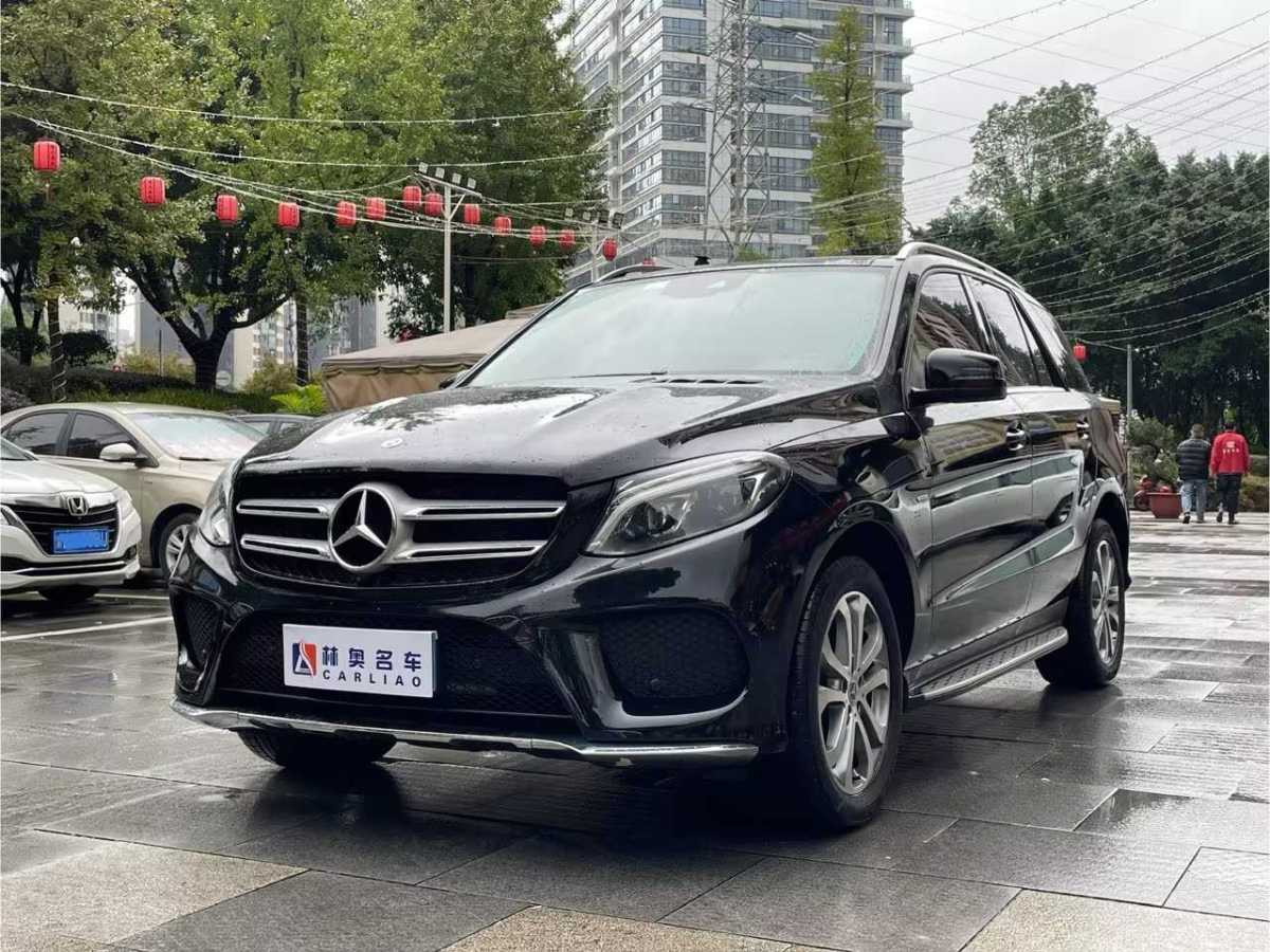 奔馳 奔馳GLE  2018款 GLE 320 4MATIC 動感型臻藏版圖片