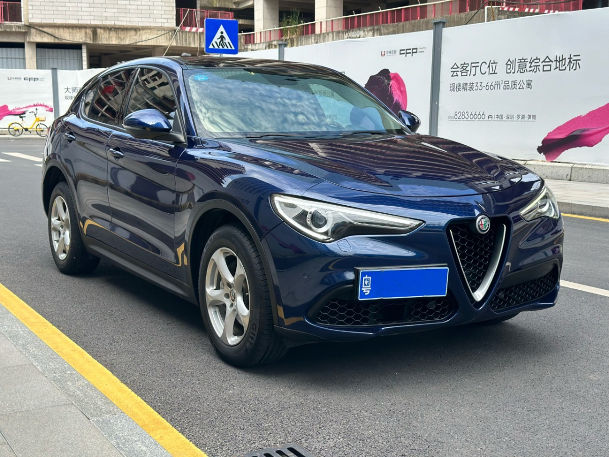 2019年7月阿爾法·羅密歐 Stelvio  2017款 2.0T 200HP 精英版