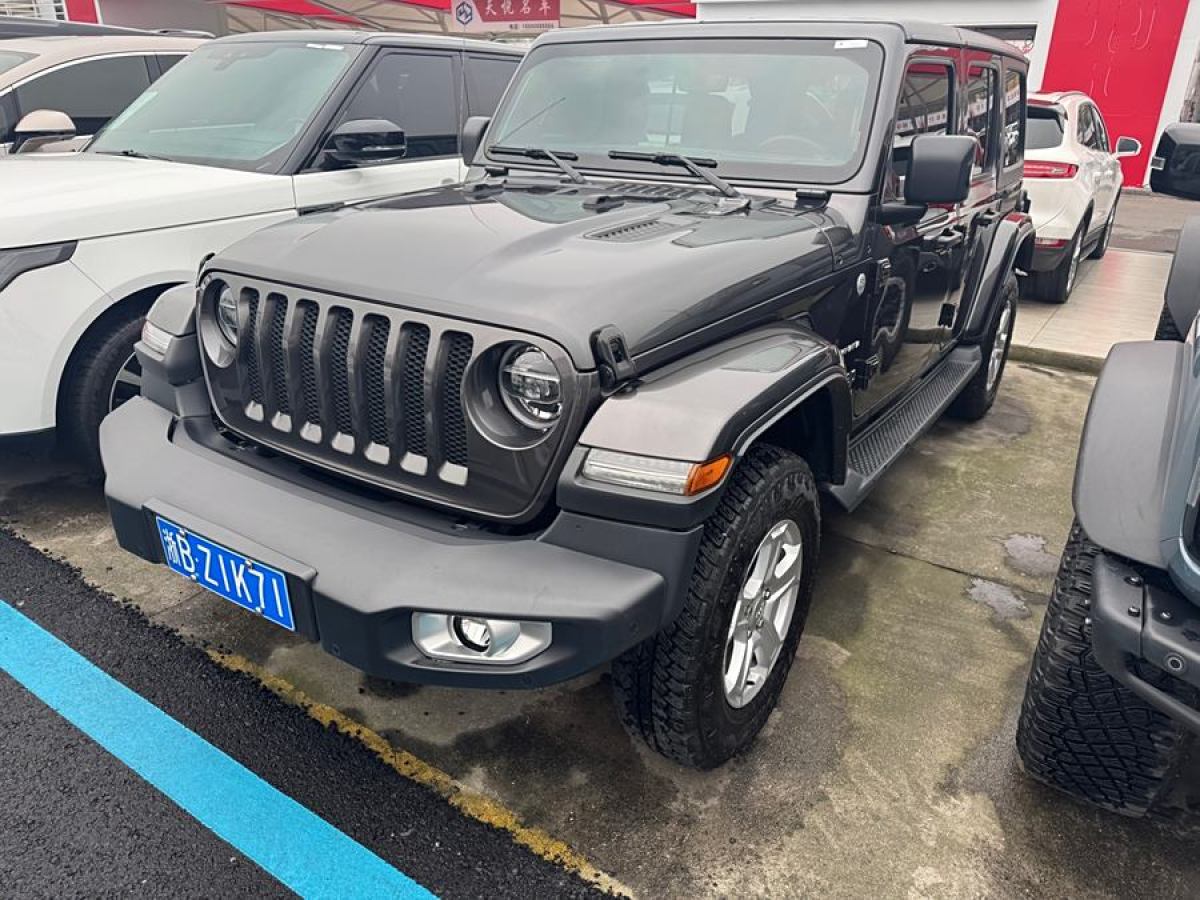 Jeep 牧馬人  2019款 2.0T Sahara 四門版 國VI圖片