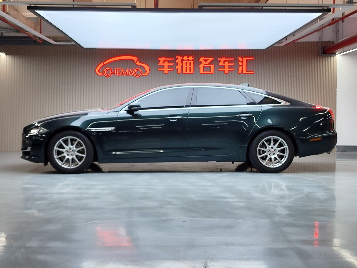 捷豹 XJ  2016款 XJL 3.0 SC 兩驅(qū)典雅商務(wù)版圖片