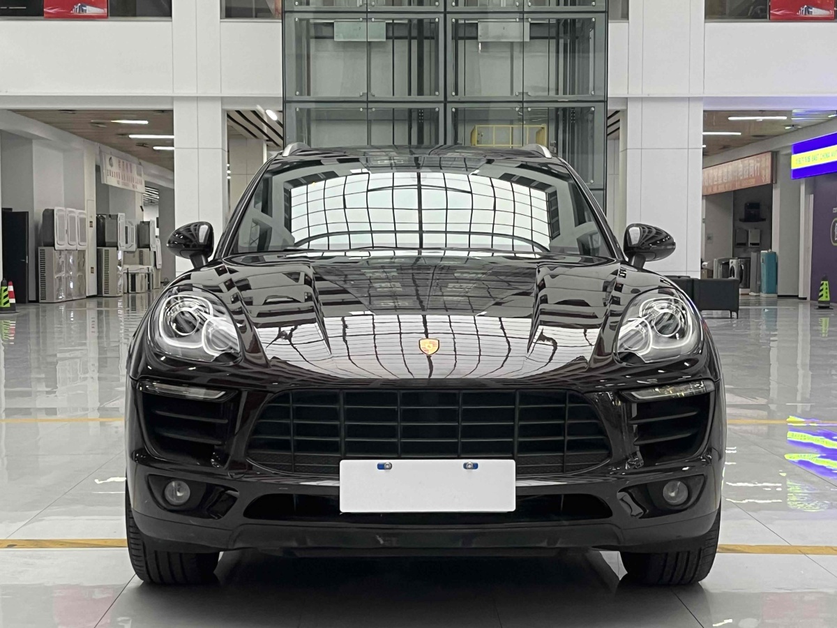 2016年5月保時(shí)捷 Macan  2017款 Macan 2.0T