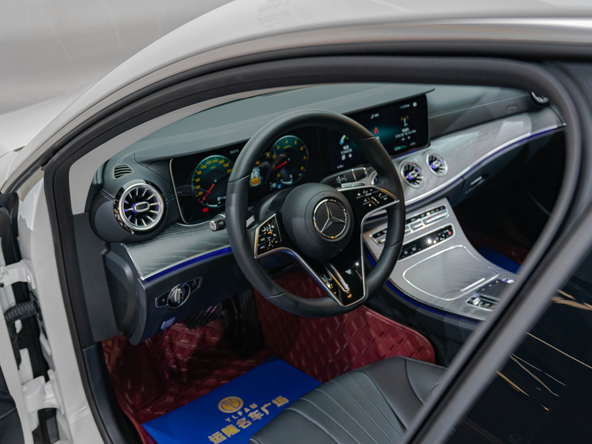 奔馳 奔馳CLS級  2021款 改款 CLS 300 動感型圖片