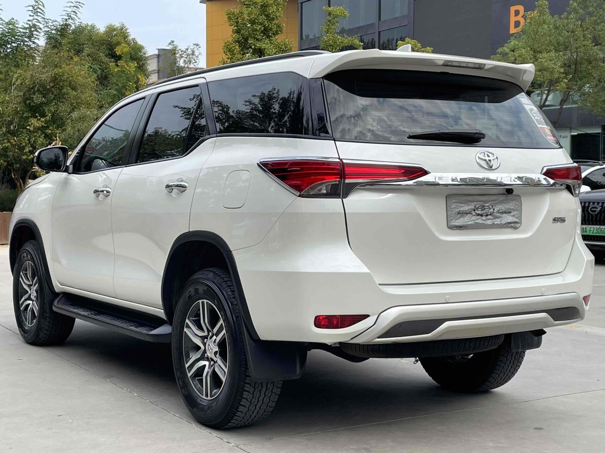 豐田 Fortuner  2016款 2.7L 中東版圖片