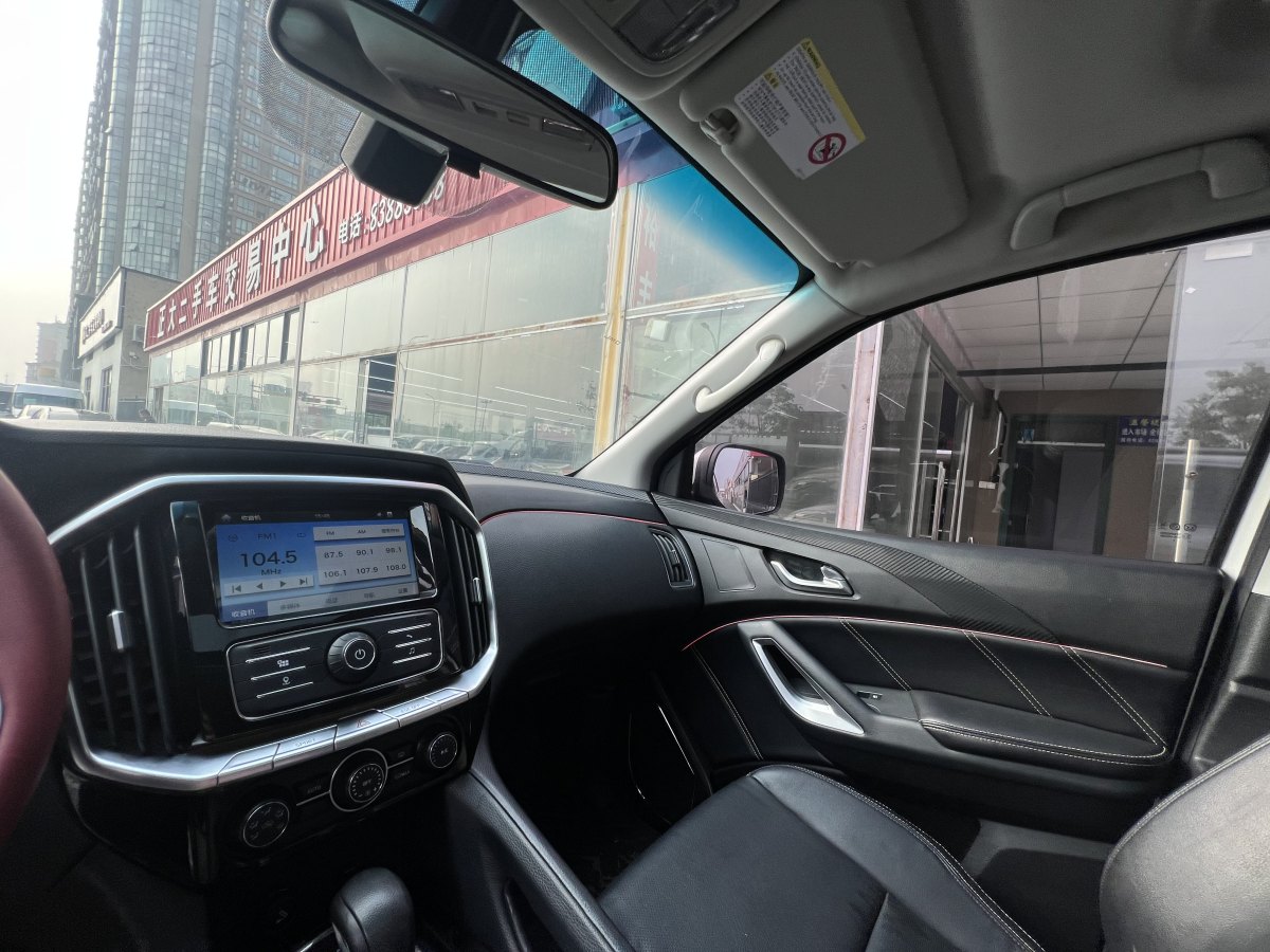 驭胜 S350  2017款 2.0T 自动两驱柴油豪华天窗版5座图片