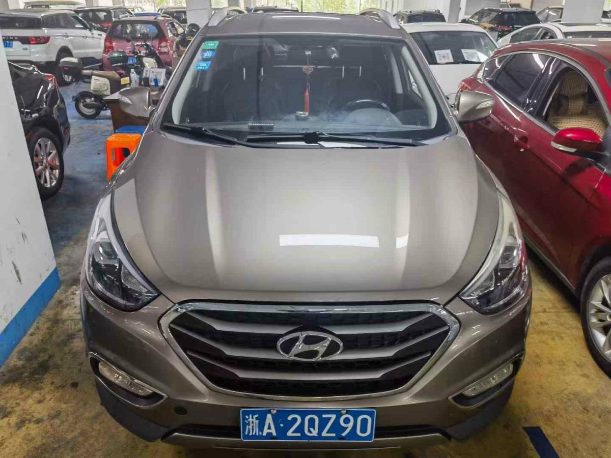 現(xiàn)代 ix35  2015款 2.0 GLS 四驅(qū)智能型圖片