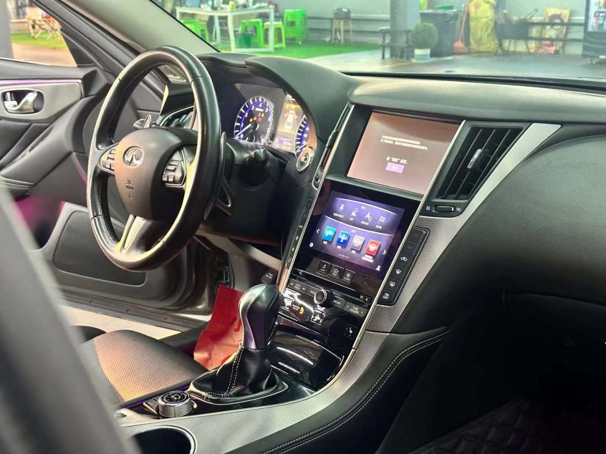 英菲尼迪 Q50L  2015款 2.0T 运动版图片