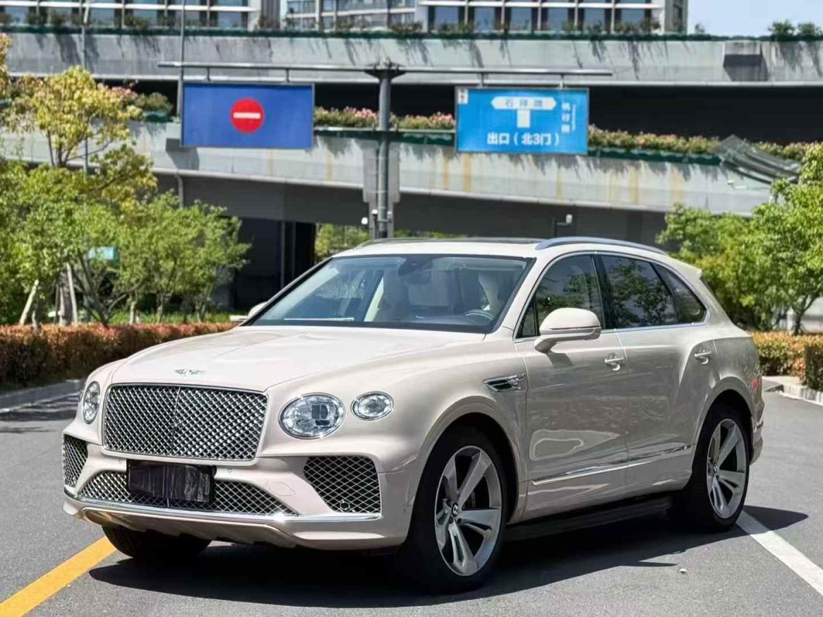 賓利 添越  2022款 4.0T V8圖片