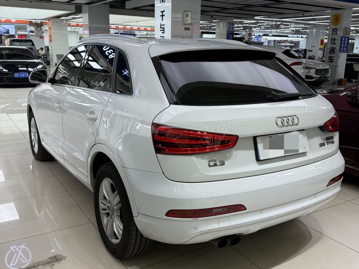 奧迪 奧迪Q3  2013款 35 TFSI 進(jìn)取型圖片