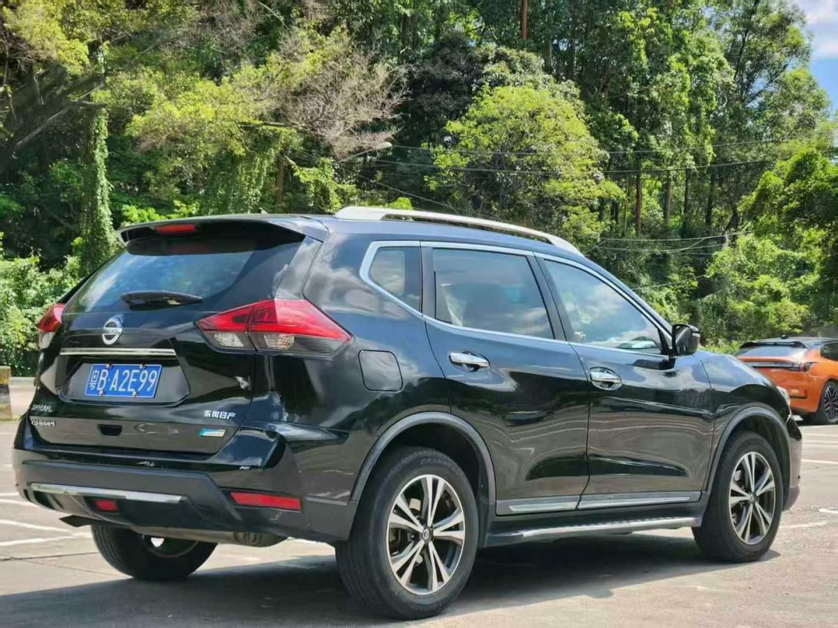 日產(chǎn) 奇駿  2017款 2.0L CVT七座舒適版 2WD圖片