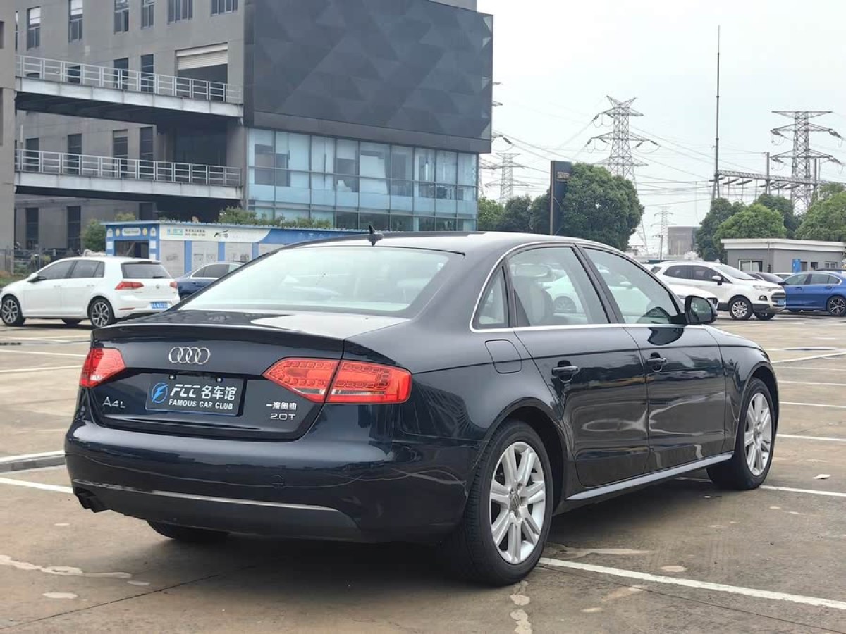 奧迪 奧迪A4L  2012款 2.0 TFSI 自動舒適型圖片