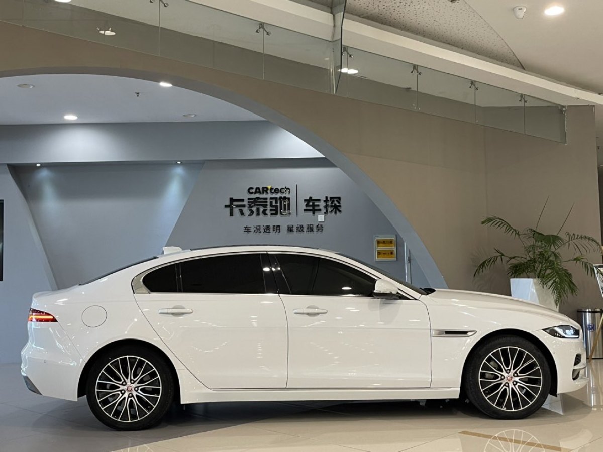 捷豹 XEL  2020款 2.0T 200PS S進取優(yōu)雅版圖片