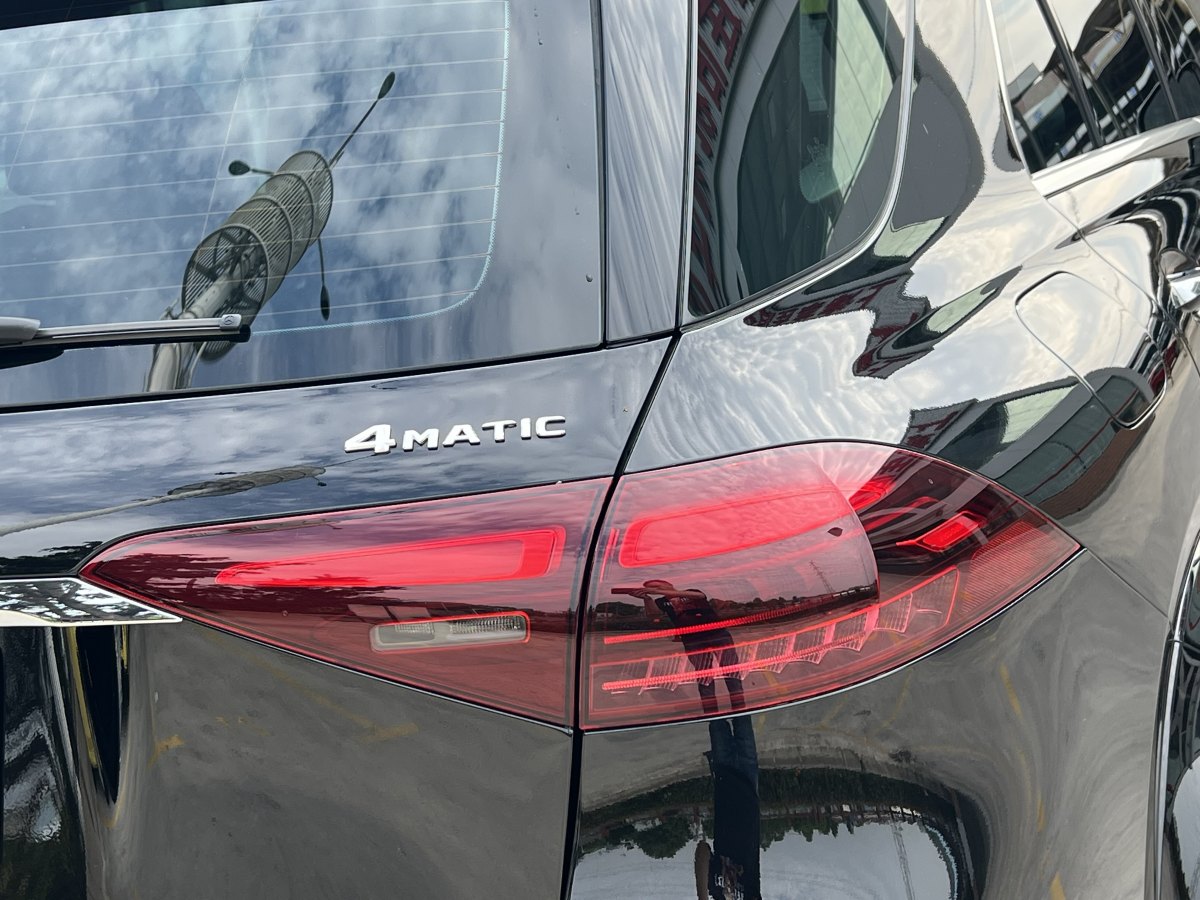 奔馳 奔馳GLE  2024款 改款 GLE 350 4MATIC 時尚型圖片
