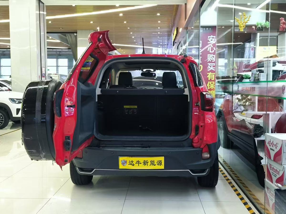 2019年1月比亞迪 元新能源  2018款 EV360 智聯(lián)炫酷型