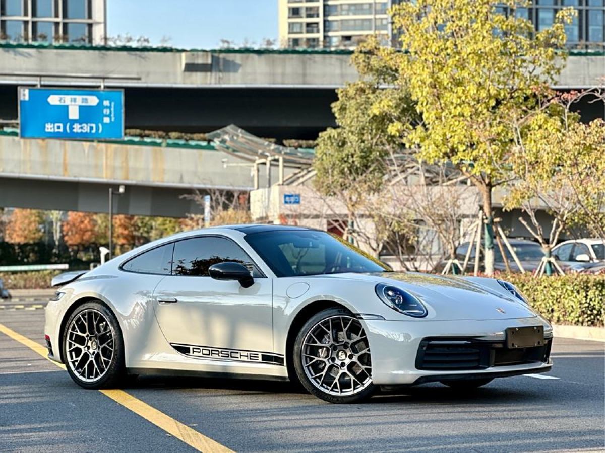 保時(shí)捷 911  2022款 Carrera 3.0T圖片