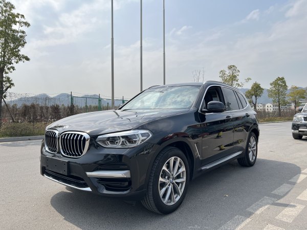 宝马 宝马X3  2021款 改款 xDrive25i 豪华套装