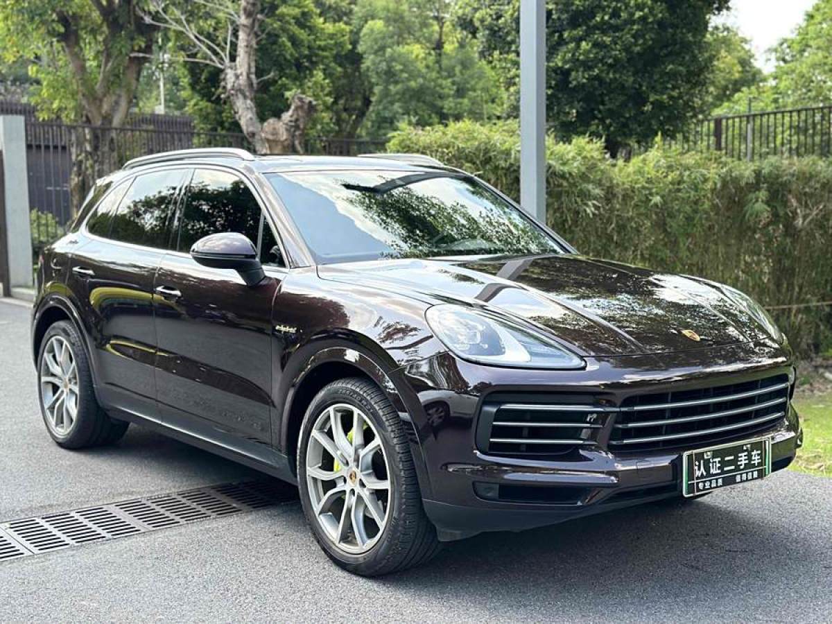 2021年9月保時(shí)捷 Cayenne新能源  2021款 Cayenne E-Hybrid 2.0T