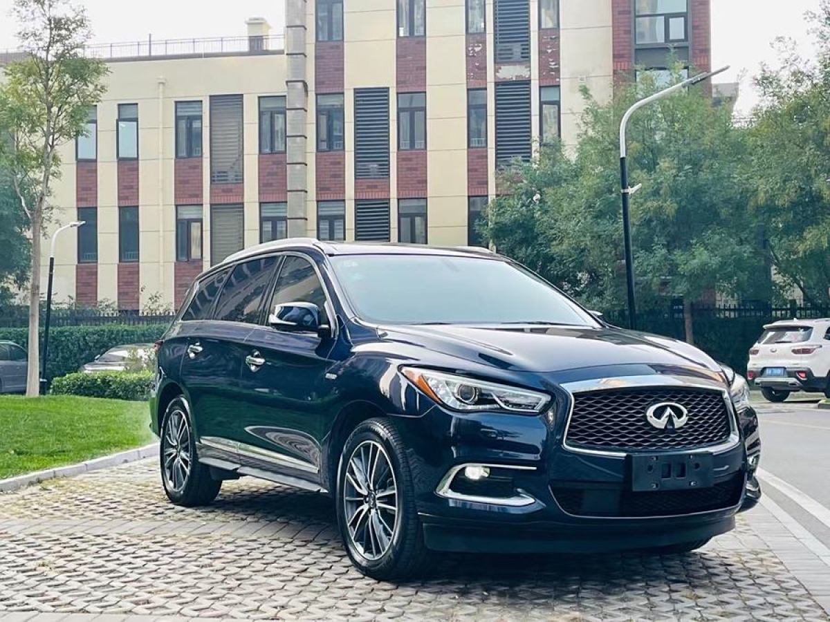 2017年9月英菲尼迪 QX60  2020款 2.5 S/C Hybrid 兩驅卓越版 國VI