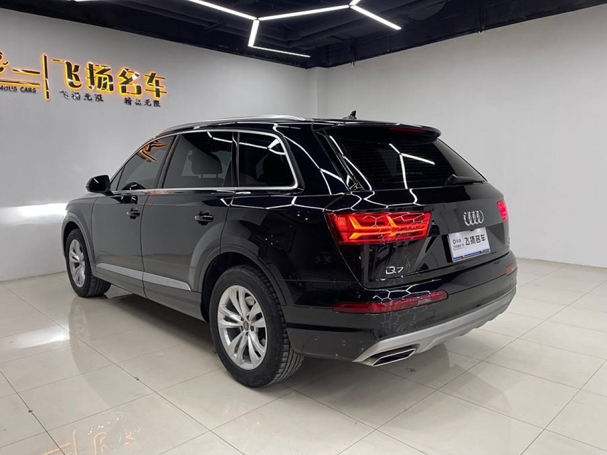 奧迪 奧迪Q7  2018款 40 TFSI 舒適型圖片