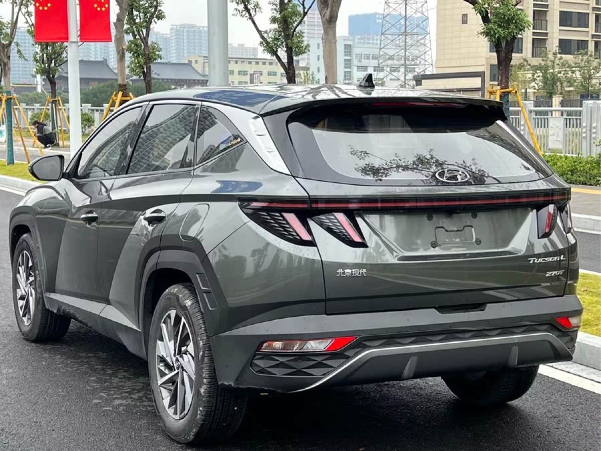 現(xiàn)代 途勝  2022款 途勝L 1.5T LUX尊貴版 N Line圖片