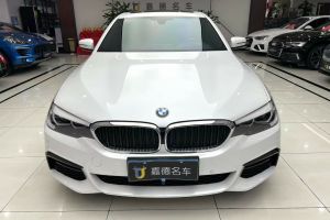 宝马5系 宝马 525i 2.0T M运动套装