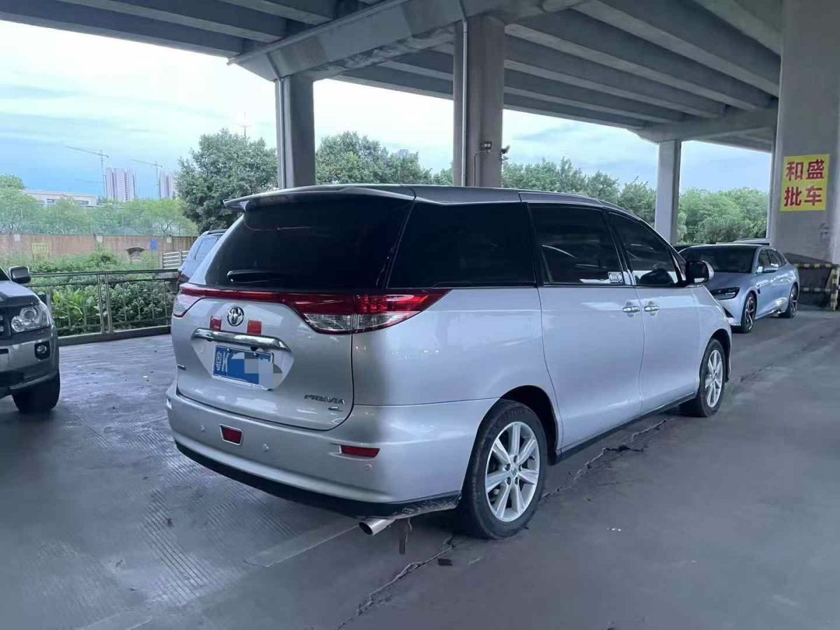 豐田 普瑞維亞  2012款 2.4L 7人座標(biāo)準(zhǔn)版圖片