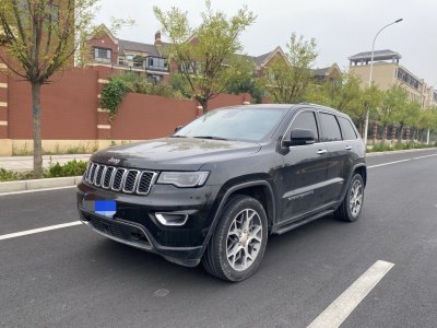 2022年11月 Jeep 大切諾基(進(jìn)口) 3.0L 80周年紀(jì)念版圖片