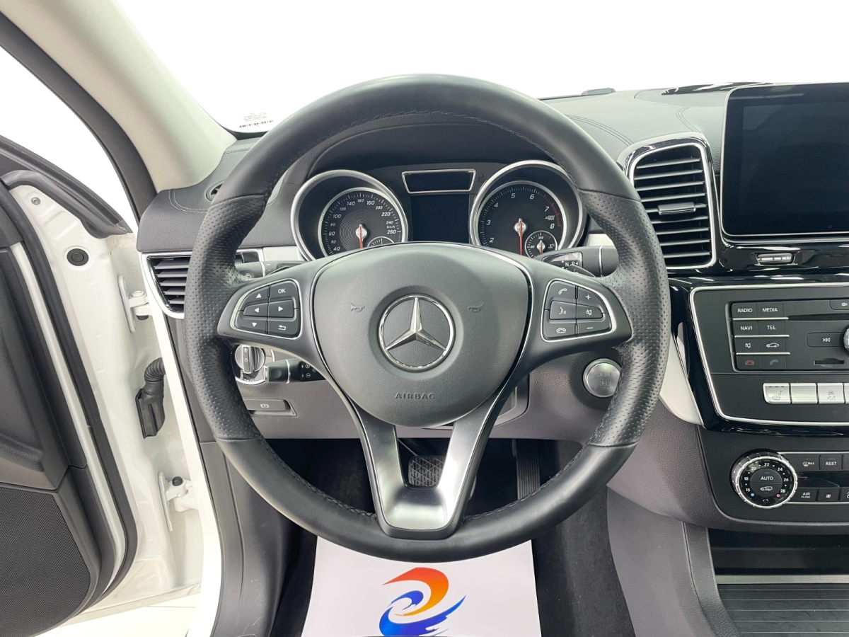 奔馳 奔馳GLE轎跑  2015款 GLE 400 4MATIC 轎跑SUV圖片