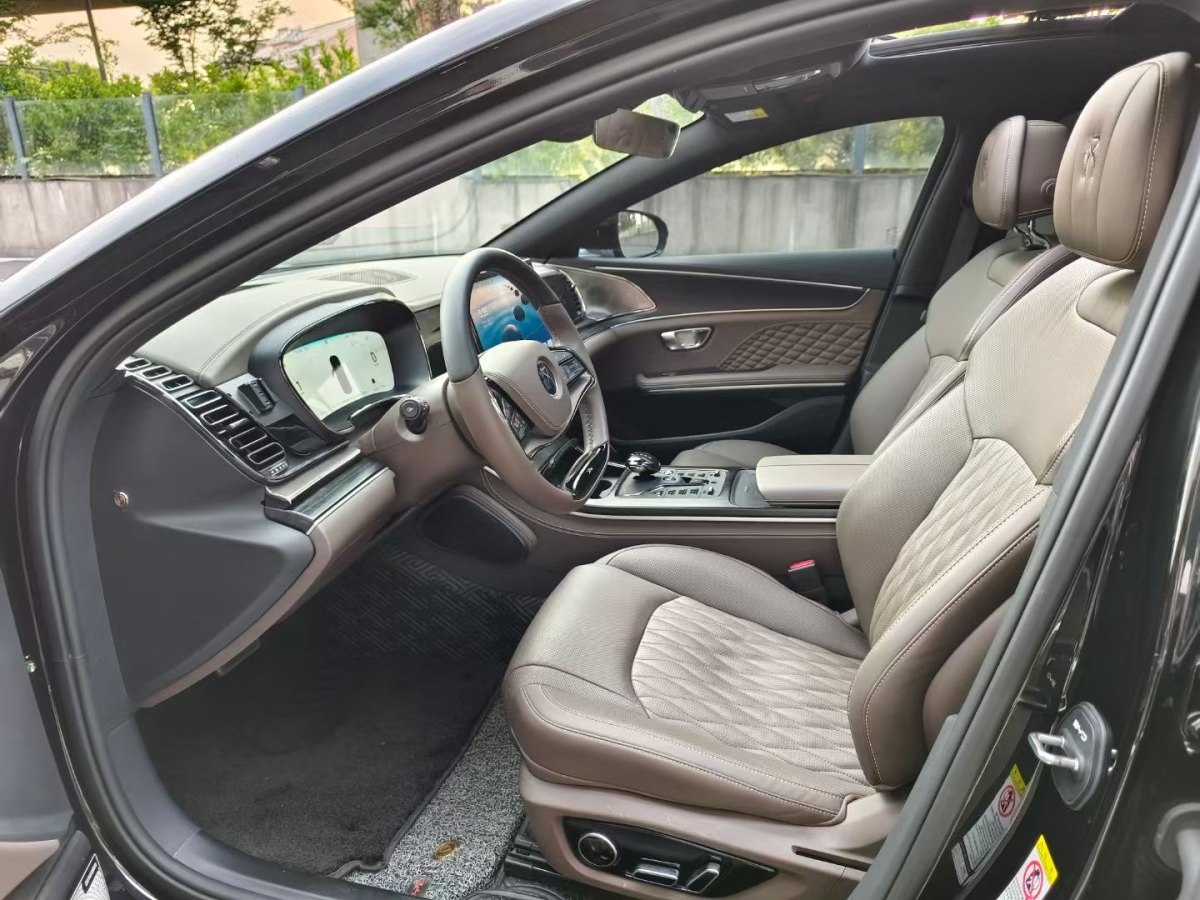 比亞迪 漢  2024款 EV 榮耀版 605KM前驅(qū)尊貴型圖片