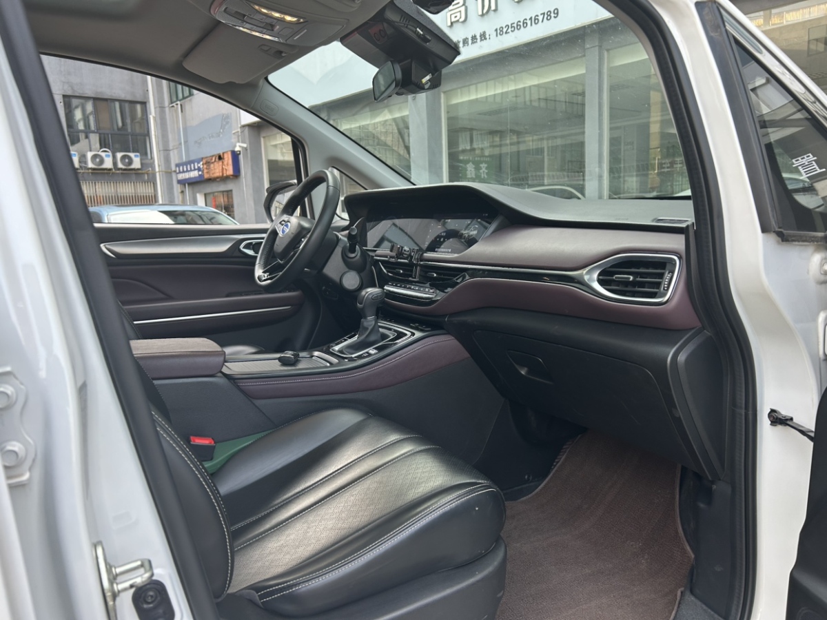 廣汽傳祺 M6  2023款 PRO 270T DCT豪華版圖片