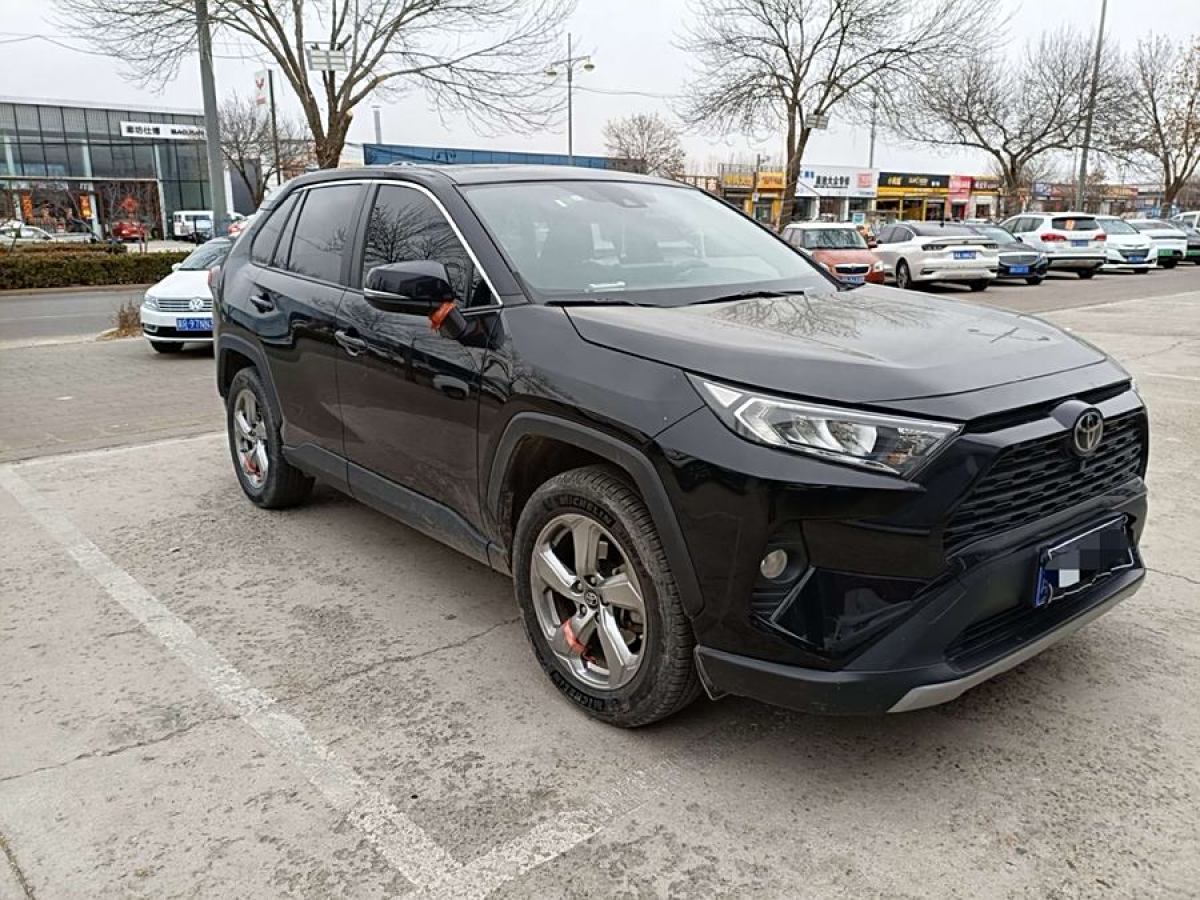 豐田 RAV4榮放  2021款 2.0L CVT兩驅(qū)風(fēng)尚PLUS版圖片