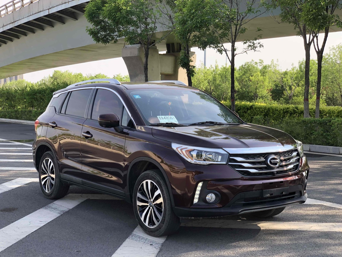 2018年8月廣汽傳祺 GS4  2017款 235T 自動兩驅(qū)豪華智聯(lián)版