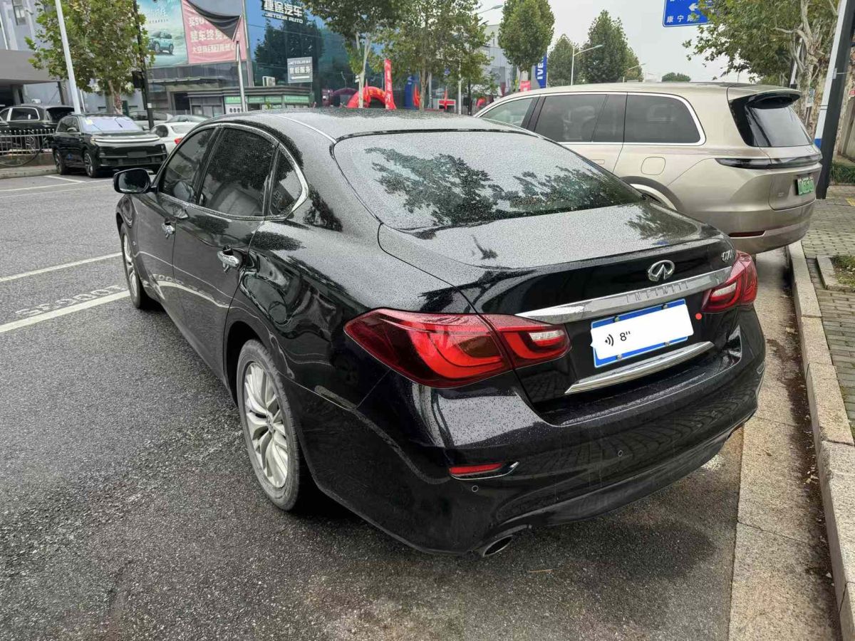 英菲尼迪 Q70  2017款 Q70L 2.5L 奢華版圖片