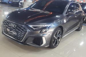 奧迪A3 奧迪 Sportback 35 TFSI 時(shí)尚運(yùn)動(dòng)型