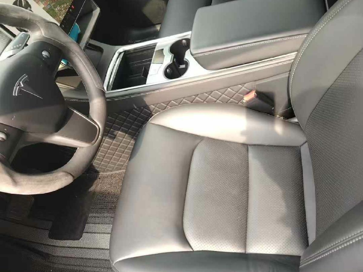 特斯拉 Model S  2021款 Plaid Plus 版圖片