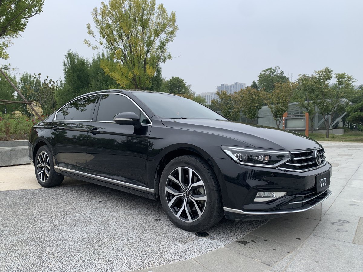 大眾 邁騰  2020款 280TSI DSG 領(lǐng)先型圖片