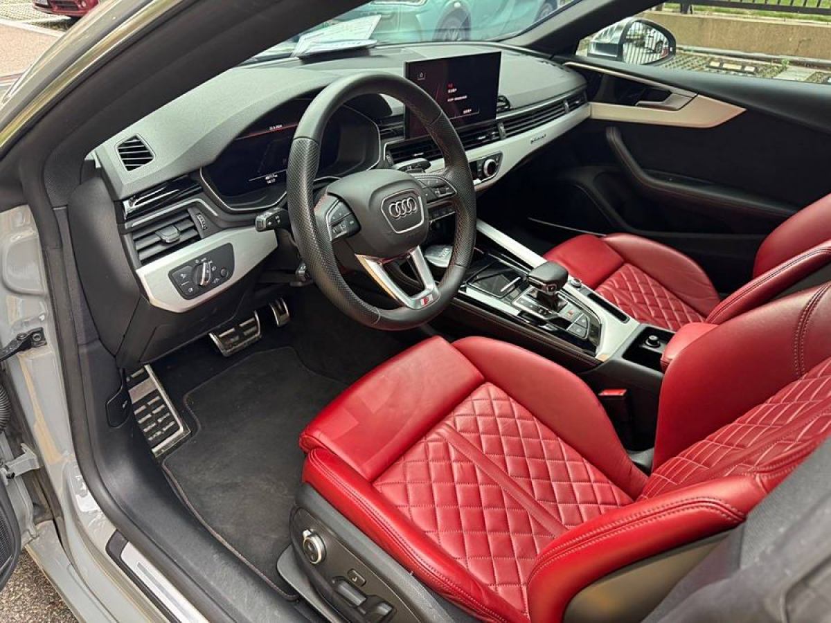 奧迪 奧迪S5  2023款 S5 3.0T Sportback圖片