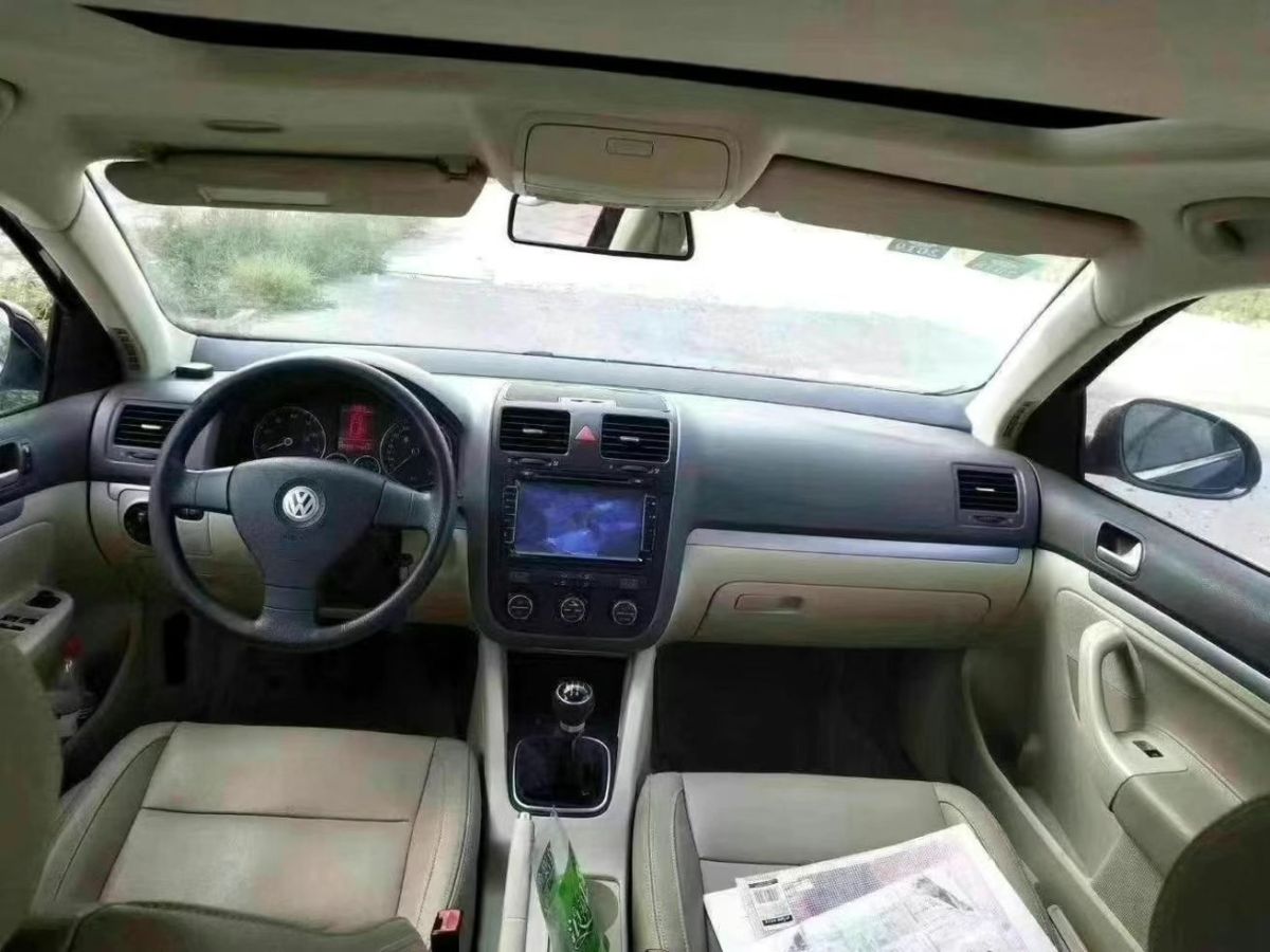 大眾 速騰  2011款 1.4TSI 手動(dòng)技術(shù)型圖片