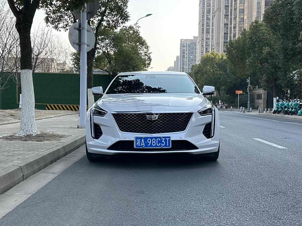 凱迪拉克 CT6  2023款 28T 豪華型圖片