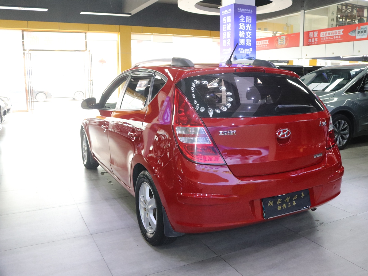 現(xiàn)代 i30  2009款 1.6L 自動舒享型圖片