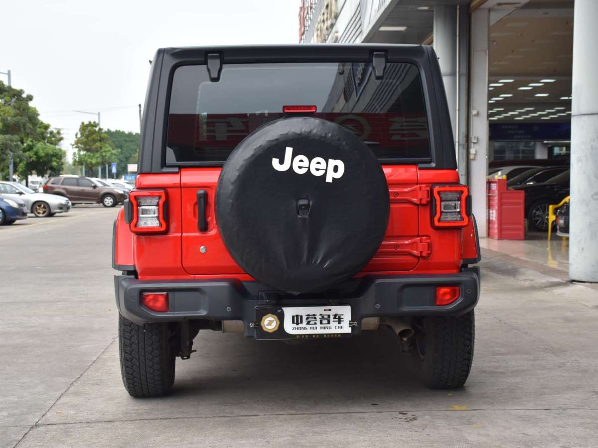 Jeep 牧馬人  2019款 2.0T Sahara 四門版 國VI圖片