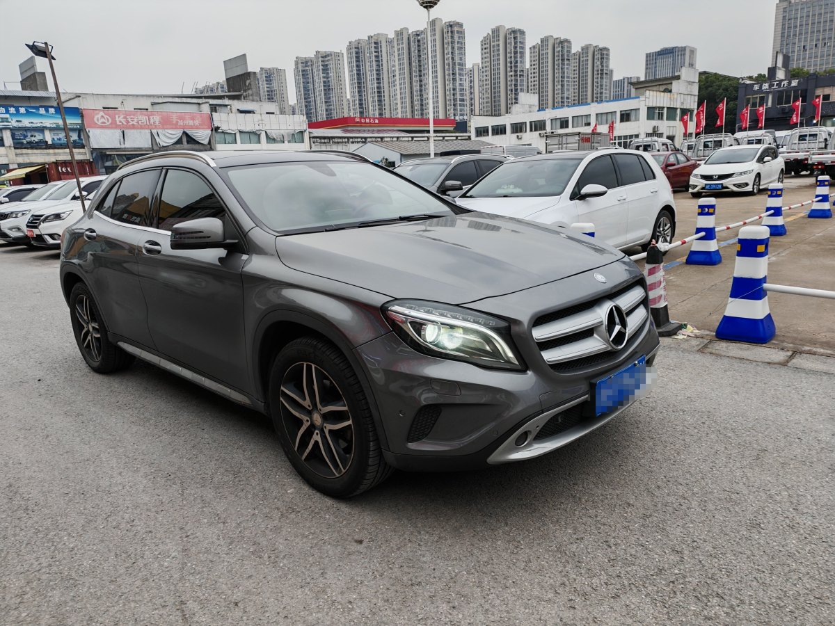 2016年8月奔馳 奔馳GLA  2016款 GLA 220 4MATIC 時尚型